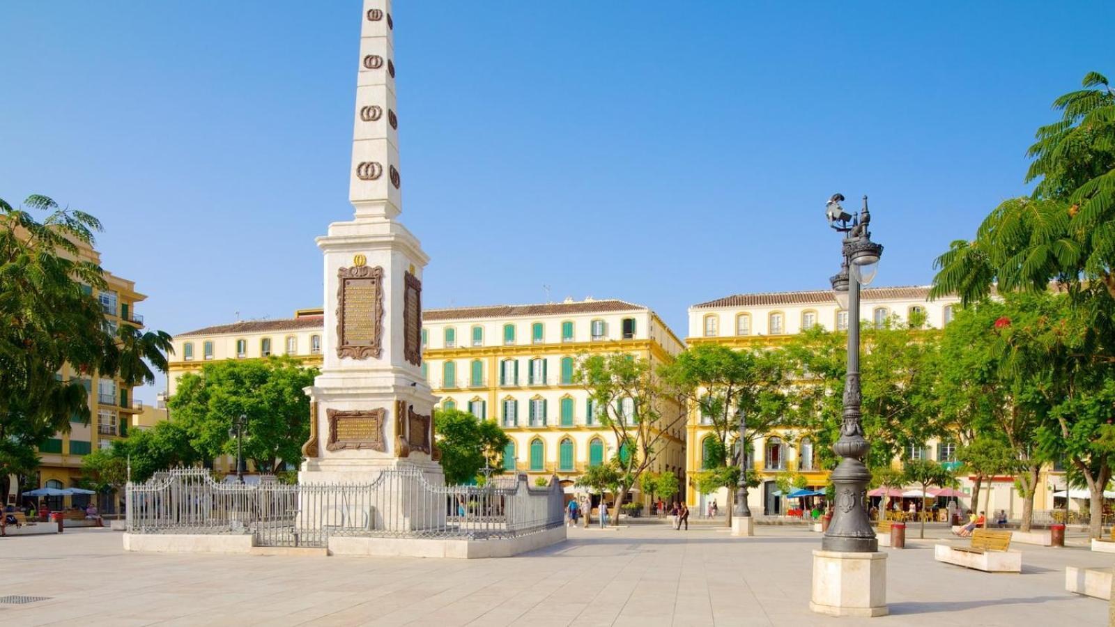 Homely Malaga Cienfuegos, Plaza De La Merced Con Vistas Exteriér fotografie